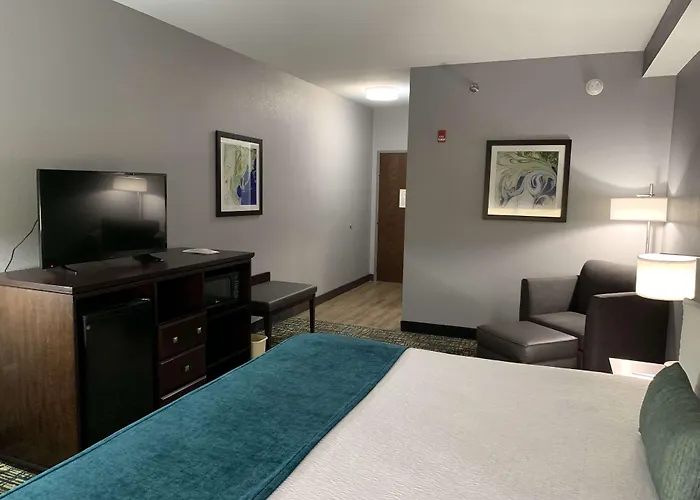 Best Western Plus Olive Branch Hotel & Suites